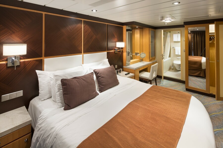 RCI Allure of the Seas - Grand Suite, 2 Bedroom.jpg